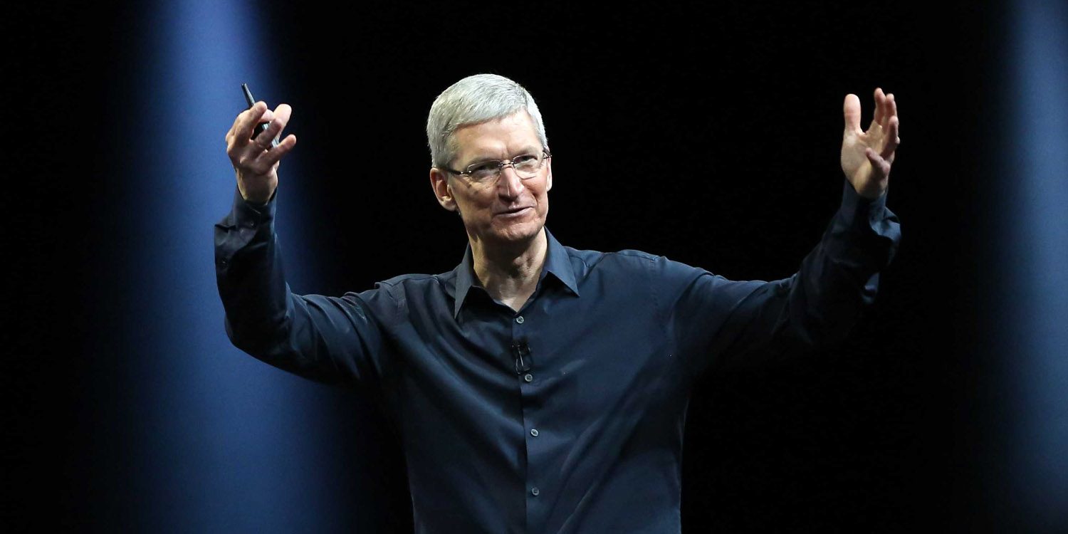 Tim Cook thanks employees in memo following record-setting $1 trillion market cap