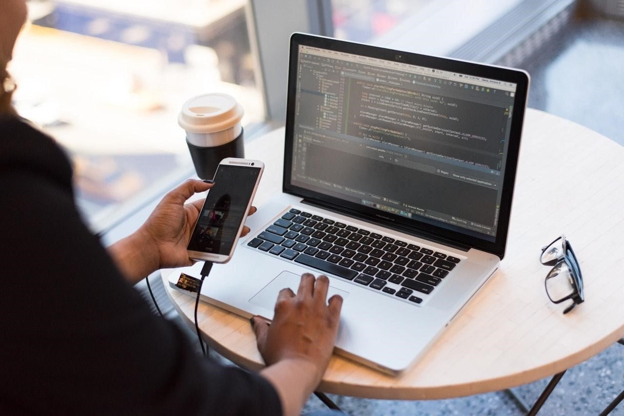 Developing A Mobile App Vs A Mobile Responsive Website