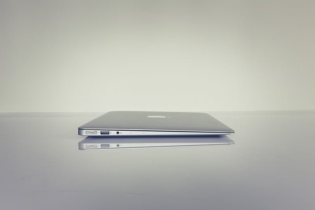 Office Macbook