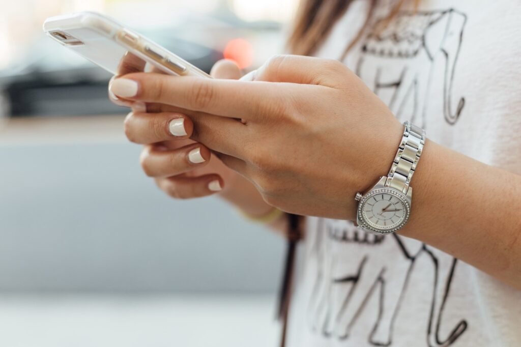 5 Pro tips for boosting user acquisition in fashion mobile apps, fashion mobile apps mobile app