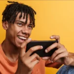 Screen Time, Online Safety, and Family Balance: How Digital Age Parenting Can Help